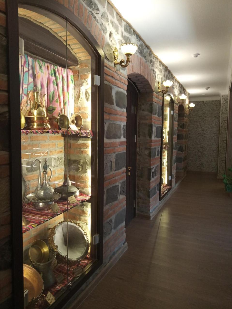 Minali Boutique Hotel Şǝki Exteriör bild